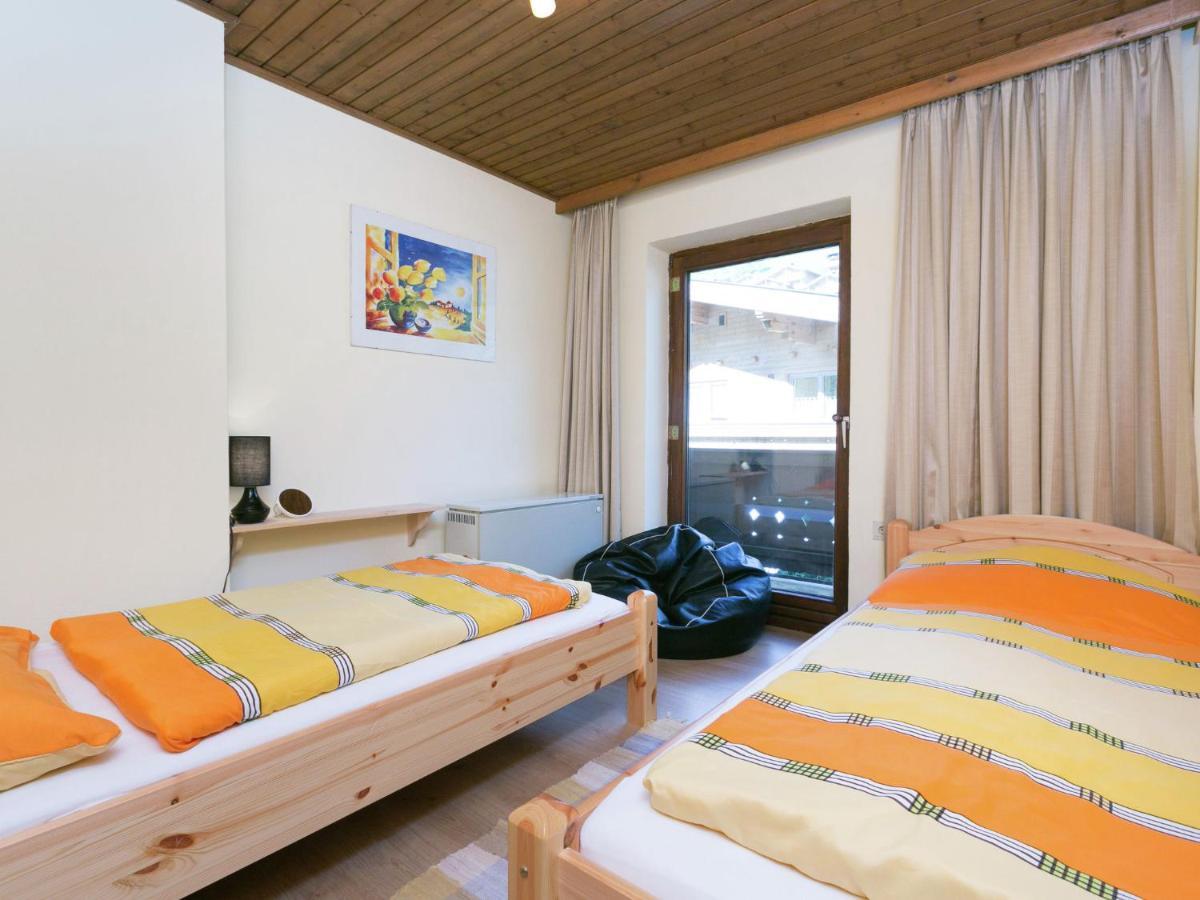 Apartment In Salzburgerland Near The Ski Area Viehhofen Bagian luar foto